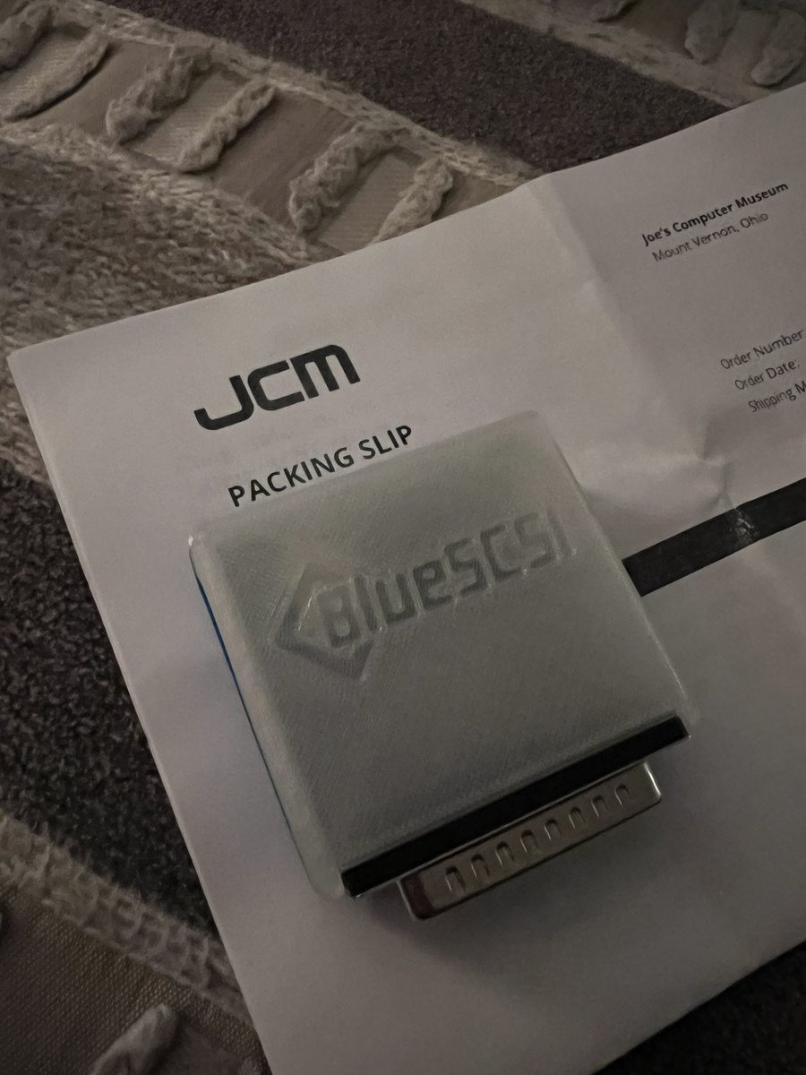 When your wife buys you a #BlueSCSI from <a href="/MuseumJoe/">Joe's Proud Computer Museum 🌈</a> for your anniversary… she knows me too well ❤️ #macintosh #retro #vintage