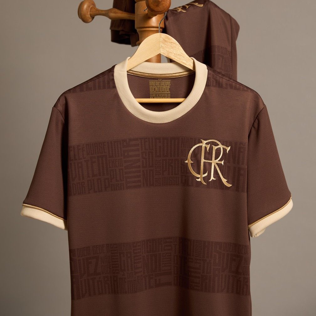 crfmilla__'s tweet image. desejo urgentemente esse manto: