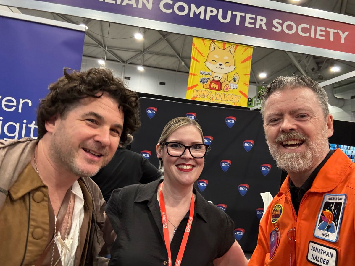 Jonathan the Edunaut tweet media