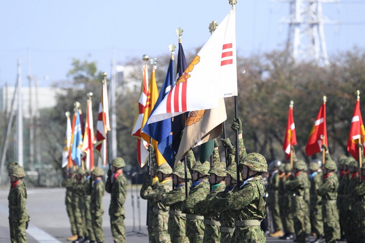 希少 陸上自衛隊 東部方面隊 チャレンジ 陸将 東部方面総監上田陸将は