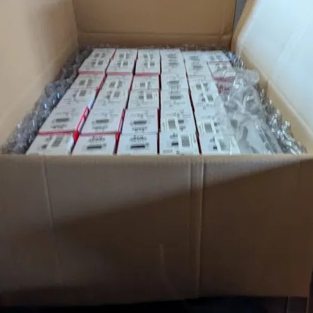 CheeseGCC's tweet image. Budget OEMs have been restocked! Working to secure more controllers atm 🫡