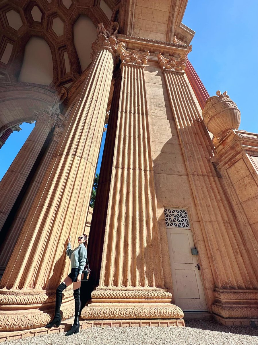 HalaptiR's tweet image. Walking into the San Francisco Palace of Fine Arts, this unique romantic building will take you through time and space, and feel the collision of classic and modern. Wandering between the sparkling lake and the solemn colonnade, you can not only appreciate the beauty of the…