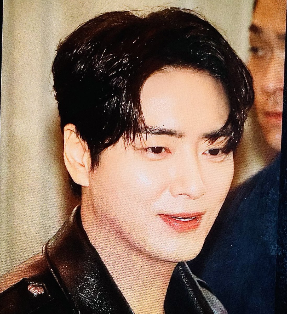 241108 영화 소방관 제작보고회 오늘 진짜 너무…..너무요…🥹🥹🥹가을남자 🍂🍁🥹❣️

#소방관 #이준혁