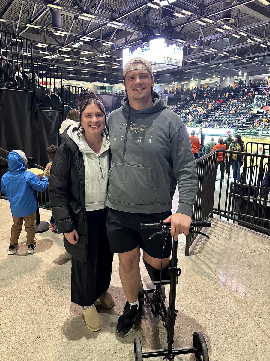 TheeeBud50's tweet photo. Had a good time tonight supporting @NDSUmbb Roll Herd!🤘 @GandGCollective https://t.co/8jHfraiUsS