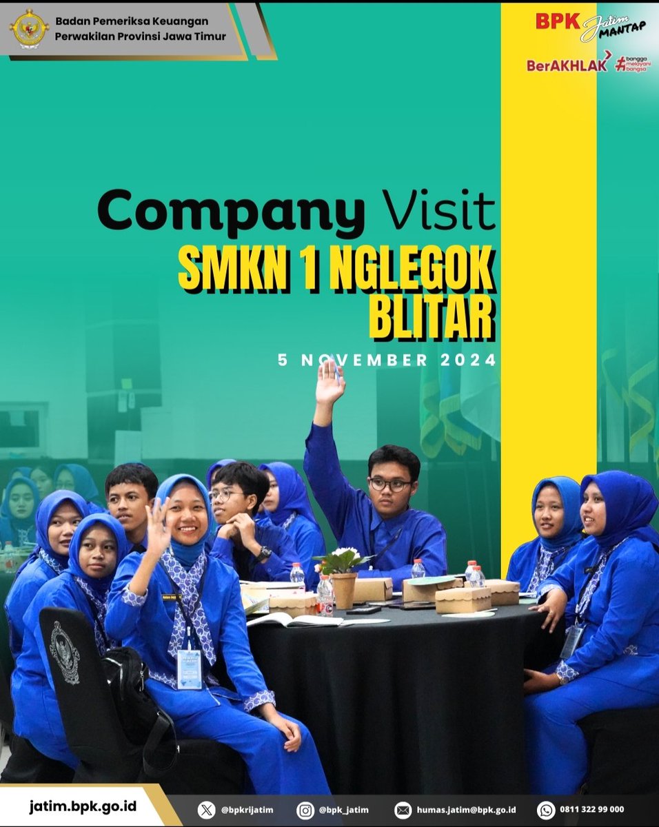 bpkrijatim's tweet photo. BPK Jatim menerima kunjungan 118 siswa siswi dan para guru SMKN 1 Nglegok Blitar diterima langsung oleh Kepala Sekretariat Perwakilan, Setyo Esti Agustini. Selasa, (5/11)
#companyvisit
#bpkri
#bpkjatim
#bpkjatimmantap
#banggamelayanibangsa https://t.co/B0BWRaDIdU