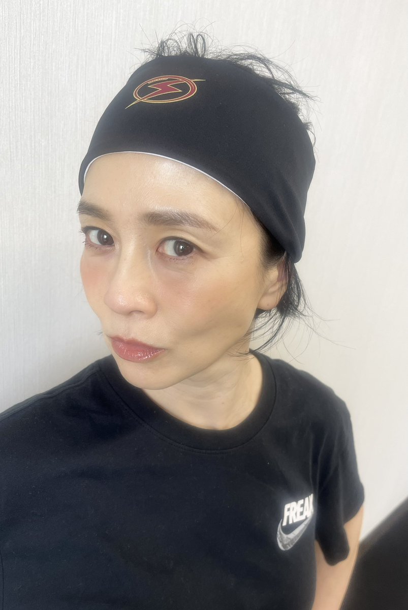 sakaimaki_of's tweet photo. ジョンソン先生になりたくて、、、。

#アリゼ・ジョンソン 
#ヘアーバンド
#川崎ブレイブサンダース ⚡️ https://t.co/W20OnbEk6D