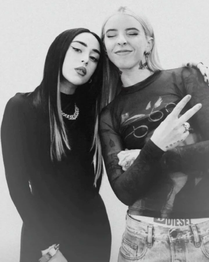 orgullosa de poder verte crecer cmo artista 🥹❤️‍🩹 

#HBDMIKO