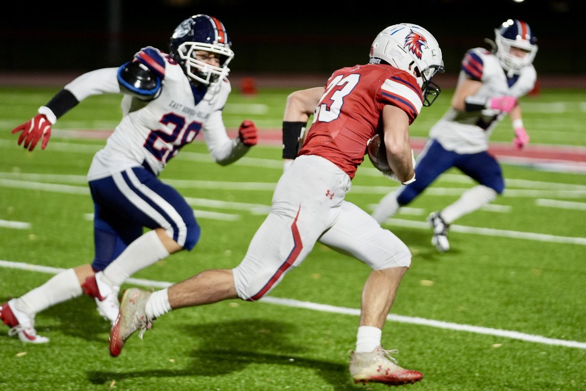 Class of 2026 WR/CB/KR Nick Skutnik had another night with 6 rec. for 200 yds &amp; 3 TD!

He now has the single season record for WNY with 86 receptions but he now passes <a href="/AlexNeutz/">Alllll</a> mark of 1,182 with 1,286 yards in a single season!

Nick finishes with 86 rec. 1,286 yds &amp; 13 TD's