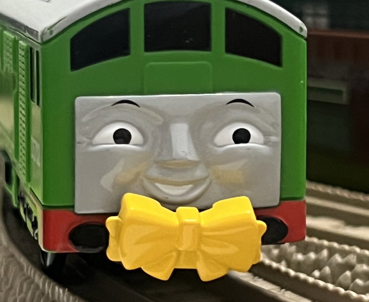 PlarailThomas's tweet image. I NEED MORE BOWS!!! #Trackmaster #Plarail