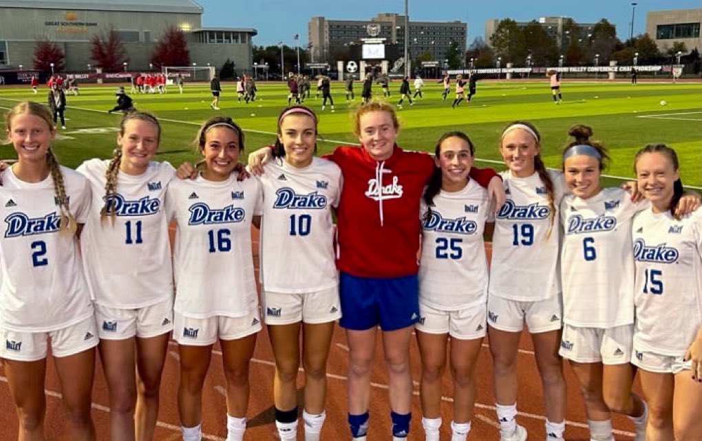 Shutout win! 
Eve Blakey goal assisted by Hannah Renz and Madelyn Smith. 
What an effort 🤩 
Playing for a trophy and a trip to the NCAA Tournament on Sunday!