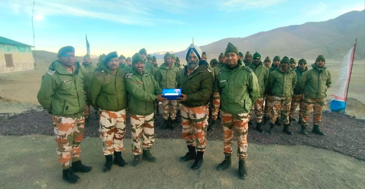 OfficialDOWO's tweet photo. #ITBP
Sh. Jaspal Singh, ADG, Western Command, visited NW Frontier HQ and Leh-based BOPs from 04 to 07 Nov 2024, motivating troops to uphold high standards in fitness and weapon training, emphasizing PNS and DLTS usage.
 
#HIMVEERS
#DOWO
#DOWOSociety https://t.co/H8cVj7mUDn