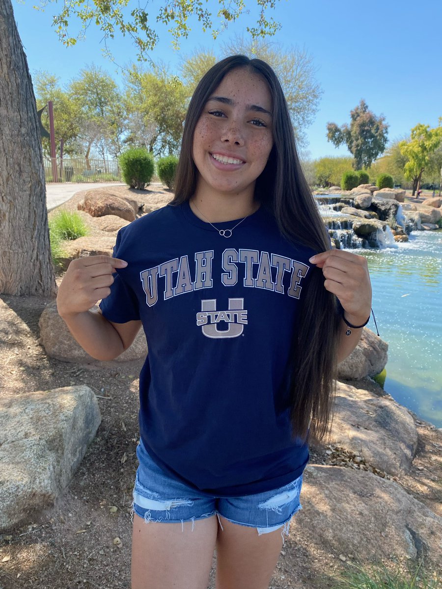 Congratulations to Kimberly Westover who will be playing division 1 softball at California Baptist University and Haylee Lopez who will be playing division 1 softball at Utah State University next year. Signing will be November 13, Wednesday at 11am at Poston Butte High School.