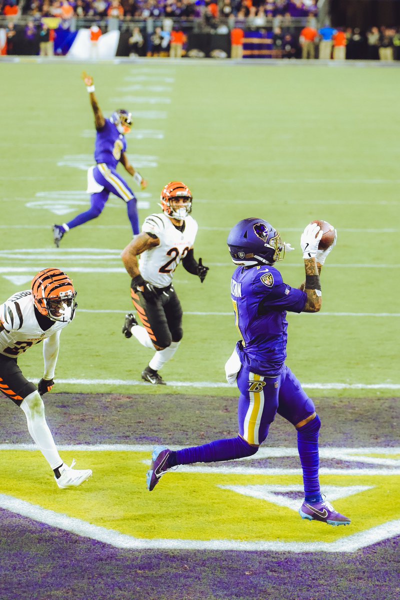 GAME WINNER !!😈

<a href="/Lj_era8/">Lamar Jackson</a> <a href="/R_bateman2/">Rashod Bateman</a>
