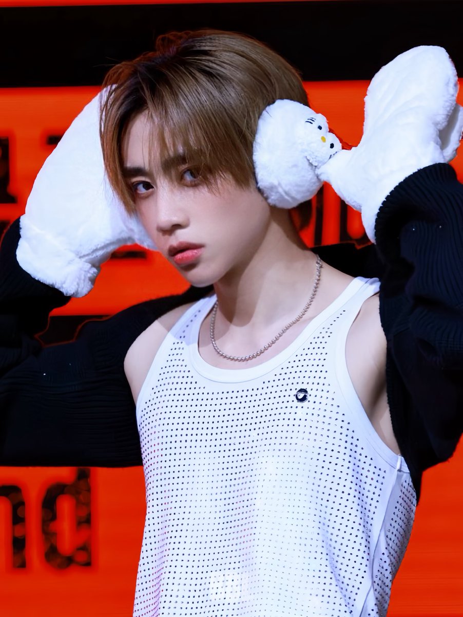 yhswbb3130's tweet photo. 241107
Kitty🎀

#선우 #SUNWOO
#더보이즈 #THEBOYZ https://t.co/NK7xmmOJOw