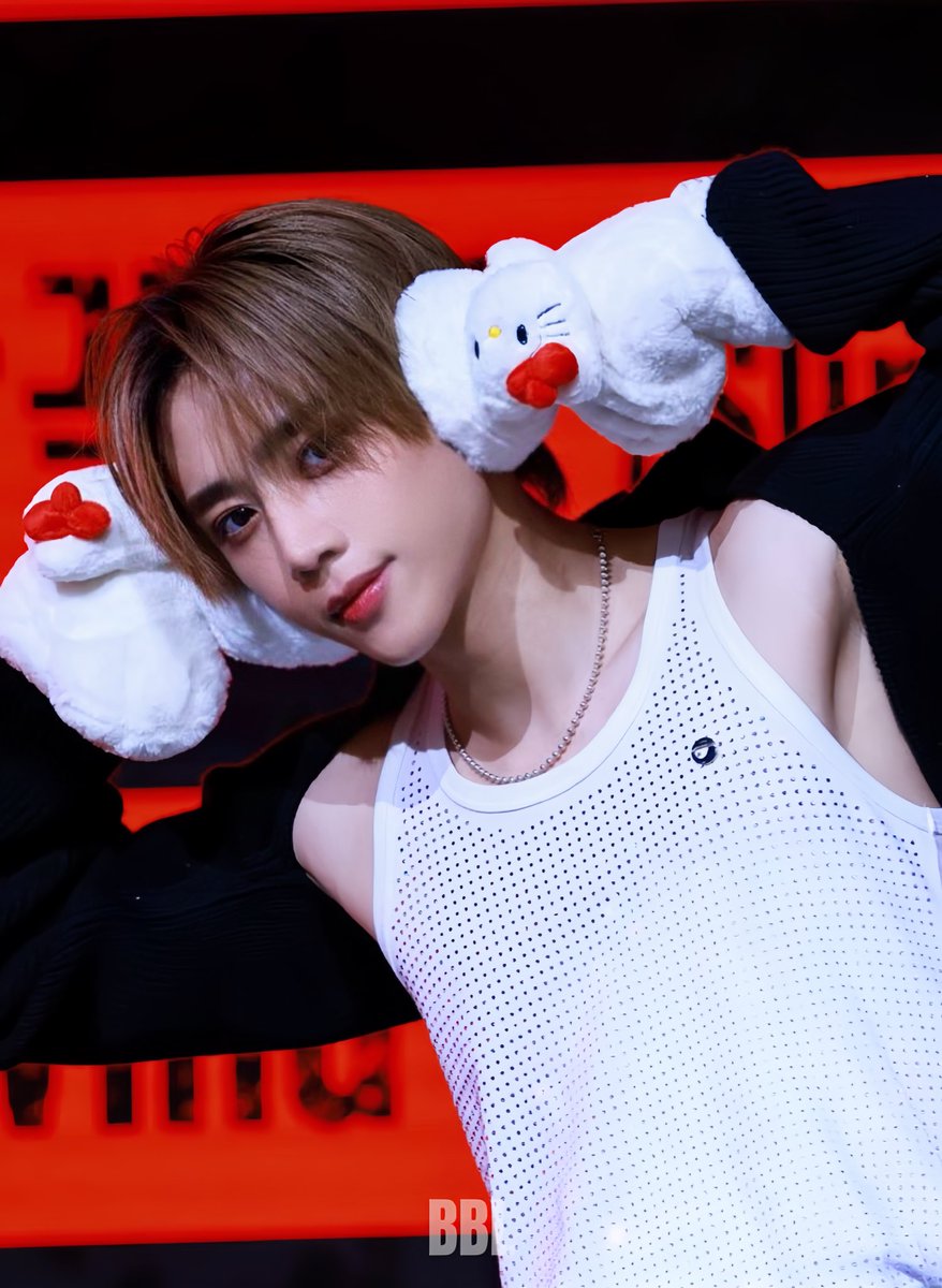 yhswbb3130's tweet photo. 241107
Kitty🎀

#선우 #SUNWOO
#더보이즈 #THEBOYZ https://t.co/NK7xmmOJOw