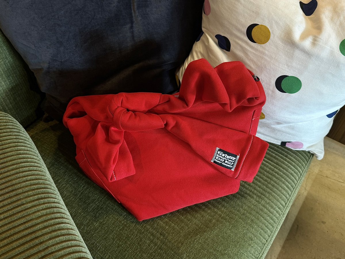 yoxrgravity's tweet image. สายของเยอะมาทางนี้ฮะ 🤏🏻 รวมกระเป๋าที่ใส่ ipad ได้ ไว้ถือไปเรียน-ไปทำงาน จุของได้เยอะแต่ยังดูแฟชั่นอยู่ ส่วนใหญ่แบรนด์ไทย (มีมากกว่าในรูป )🥤⭐️🧵