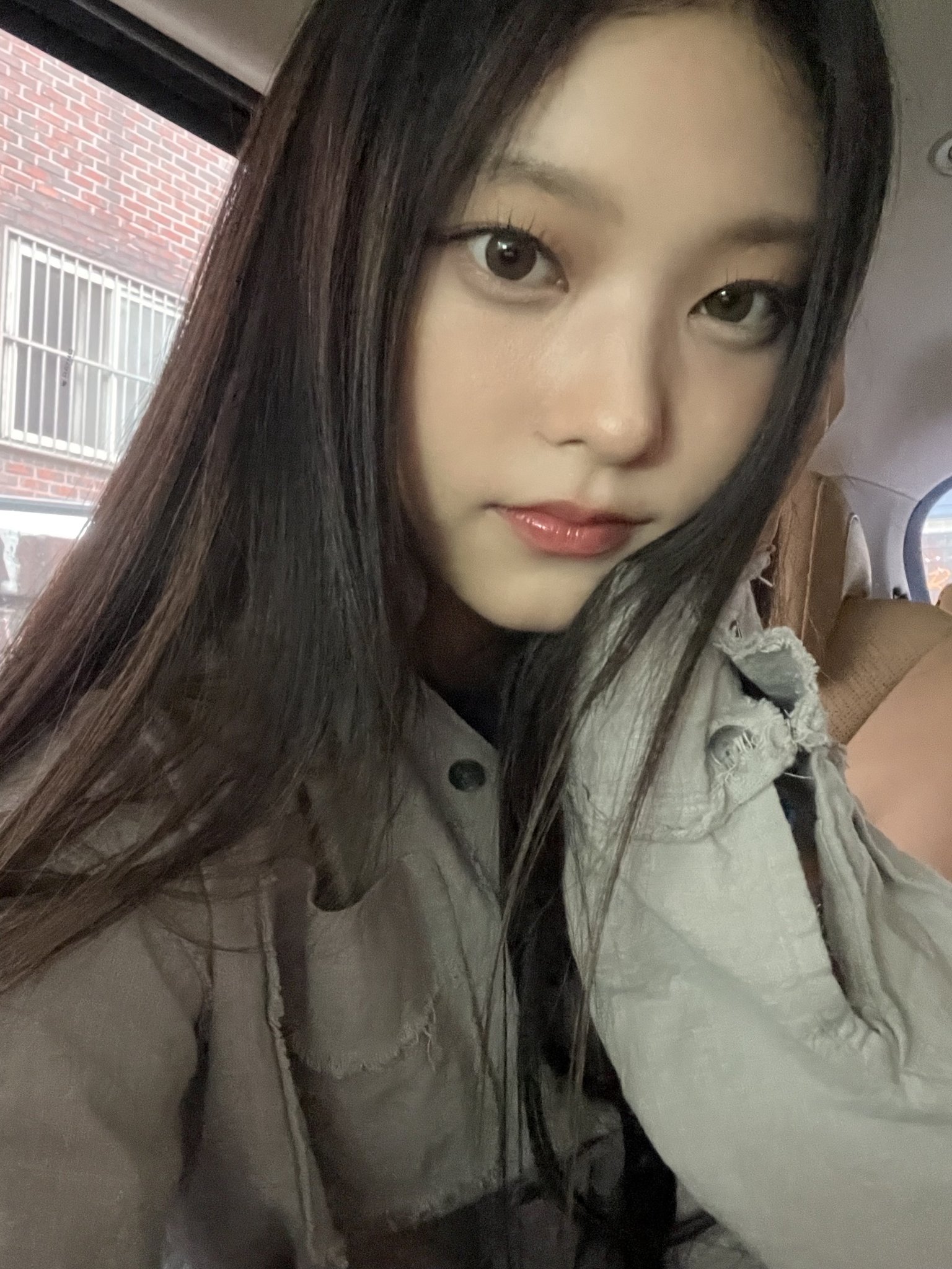 Gb1yJ6qbwAAvjuV?format=jpg&name=large