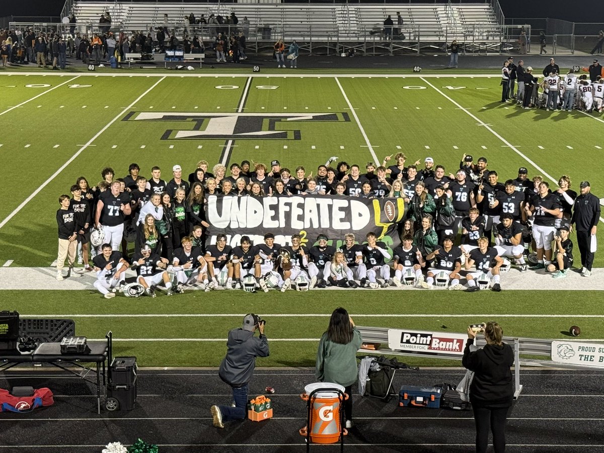 ๐๐ฃ๐๐๐๐๐๐ฃ๐๐๐๐๐๐๐ (@tracikirkland13) on Twitter photo #UndefeatedDistrictChamps !!! What a way to finish district play with a 62-0 WIN over Nocona! Big Red #10 with a TD and a pick 6!!! So very proud of <a href="/KirklandKyson10/">Kyson Kirkland</a> and this team of #TiogaBulldogs!
#SophomoreSzn #LoveMyNumber10 #KysonWith2TDs <a href="/KirklandKeith29/">Keith Kirkland</a> #FTB #UndefeatedDistrictChamps !!! What a way to finish district play with a 62-0 WIN over Nocona! Big Red #10 with a TD and a pick 6!!! So very proud of <a href="/KirklandKyson10/">Kyson Kirkland</a> and this team of #TiogaBulldogs!
#SophomoreSzn #LoveMyNumber10 #KysonWith2TDs <a href="/KirklandKeith29/">Keith Kirkland</a> #FTB