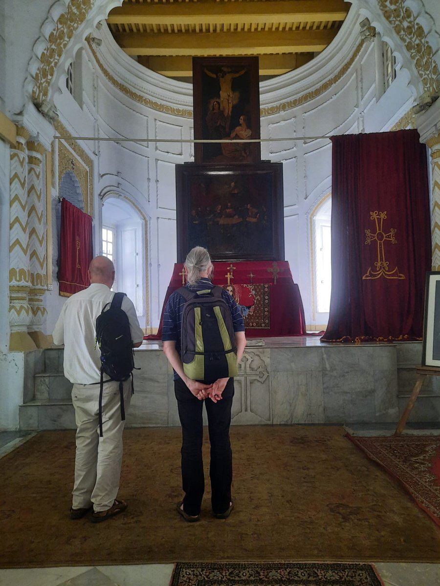 modhutours's tweet photo. Two foreign tourists visited old Dhaka yesterday. Discover Bangladesh with Modhu Tours Bangladesh.
#BangladeshTour #Bangladeshtourpackage #modhutours #dhakatour 
https://t.co/GgLvv9n7T8 https://t.co/7FdnW8EyMt