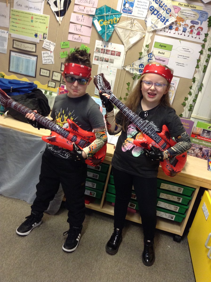 Miss Blocksidge tweet media