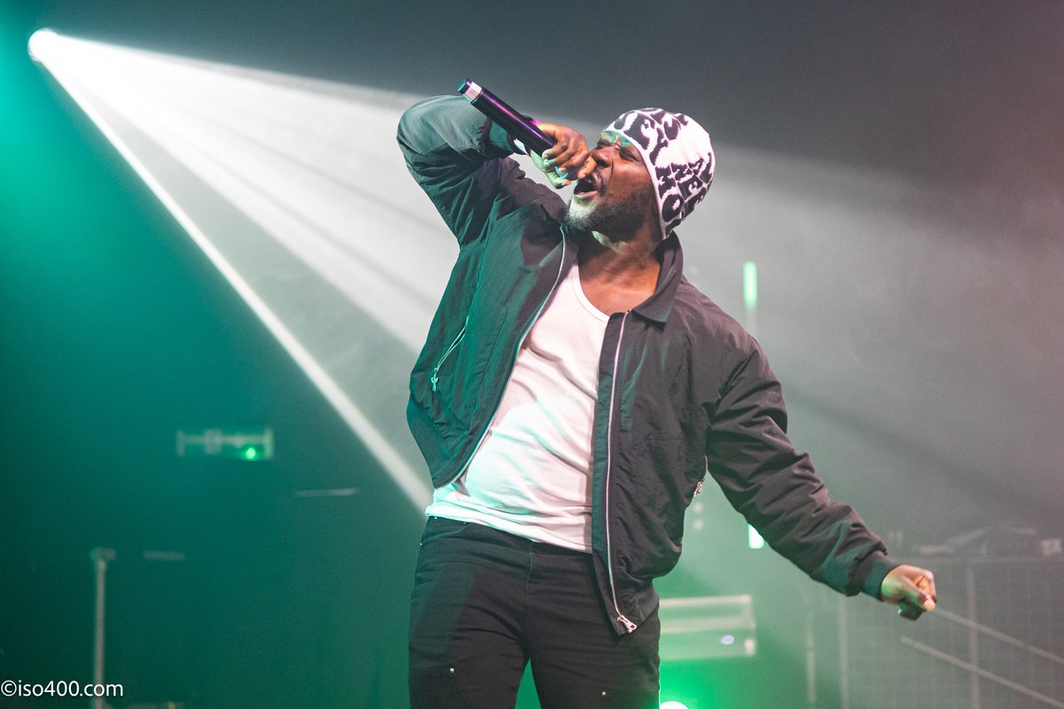 Breaking Glass Magazine (@breakglassmag) on Twitter photo Day 3 of Mutations Festival in Brighton & the line-up continues to shine. Gallery feat CASISDEAD, Grove, Novelist, Elijah & Jammz, and Oscar #Worldpeace here...
breakingglassmagazine.com/2024/11/08/fes…
📸 <a href="/iso400photo/">iso400 Mike</a>
🎪 <a href="/mutationsfest/">MUTATIONS</a>
🎤 @CASISDEAD @theyisgrove @Novelist <a href="/oscarworldpeace/">Oscar #Worldpeace</a> Day 3 of Mutations Festival in Brighton & the line-up continues to shine. Gallery feat CASISDEAD, Grove, Novelist, Elijah & Jammz, and Oscar #Worldpeace here...
breakingglassmagazine.com/2024/11/08/fes…
📸 <a href="/iso400photo/">iso400 Mike</a>
🎪 <a href="/mutationsfest/">MUTATIONS</a>
🎤 @CASISDEAD @theyisgrove @Novelist <a href="/oscarworldpeace/">Oscar #Worldpeace</a>