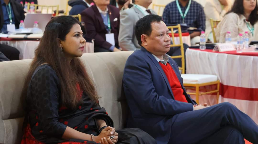 BiyuramWahgeBJP's tweet photo. Attended the National Conclave for 𝐍𝐚𝐭𝐢𝐨𝐧𝐚𝐥 𝐂𝐨𝐧𝐜𝐥𝐚𝐯𝐞 𝐟𝐨𝐫 𝐀𝐲𝐮𝐬𝐡𝐦𝐚𝐧 𝐁𝐡𝐚𝐫𝐚𝐭 𝐃𝐢𝐠𝐢𝐭𝐚𝐥 𝐌𝐢𝐬𝐬𝐢𝐨𝐧 alongside Ms. L.S. Changsan Ji, CEO National Health Authority, at Ziro. This event marks an important gathering of officials from States, 

1/3 https://t.co/RVSKBicjqb