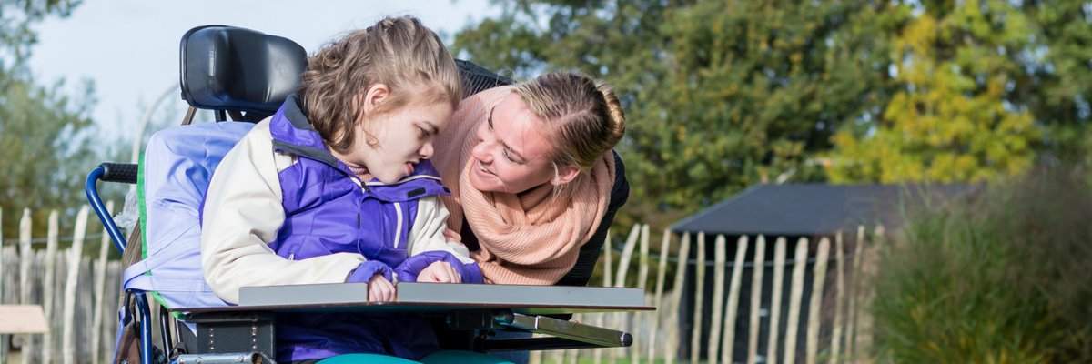 𝗨𝗶𝘁𝗻𝗼𝗱𝗶𝗴𝗶𝗻𝗴: 𝗸𝗼𝗺 𝗻𝗮𝗮𝗿 𝗱𝗲 𝗹𝗼𝘁𝗴𝗲𝗻𝗼𝘁𝗲𝗻𝗰𝗼𝗻𝘁𝗮𝗰𝘁𝗱𝗮𝗴 𝟯𝟬 𝗻𝗼𝘃𝗲𝗺𝗯𝗲𝗿! Andere ouders ontmoeten, ervaringen en zorgen delen en inspiratie opdoen Lotgenotencontactdag is er voor alle ouders, verwanten en vertegenwoordigers van kinderen met EMB.