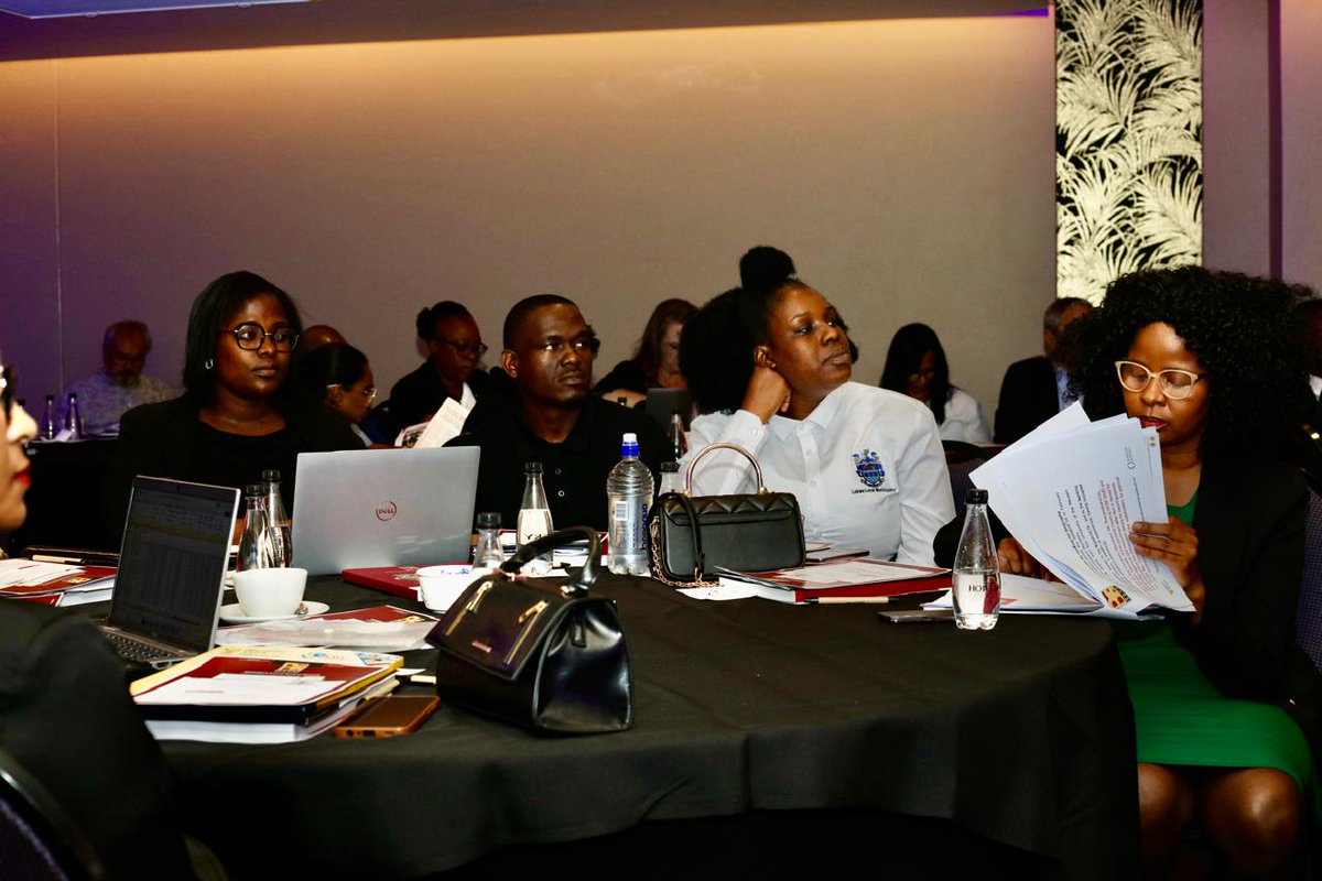 Board Chairperson Nosipho Makhanya highlights key achievements:

-2.5% growth in South Africa’s banking sector earnings
-80.3% of performance targets met
-Unqualified audit 
-R44 million investment nationwide
-11% increase in grant spending, totaling R883 million

#BANKSETAAGM