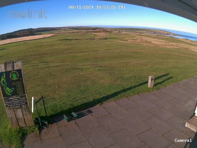 MWH02's tweet photo. Another fine November day @reaygolfclub https://t.co/D5QK2Yx26F