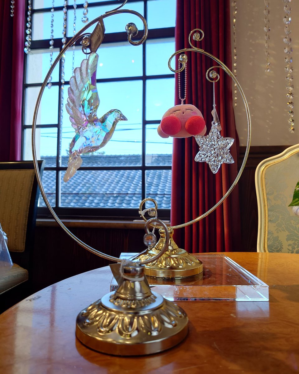 kurokabeglass33's tweet photo. 推し活にオーナメントスタンド
いかがですか🥺✨️
可愛いと思うのは私だけでしょうか？ https://t.co/um9MZHhXC8
