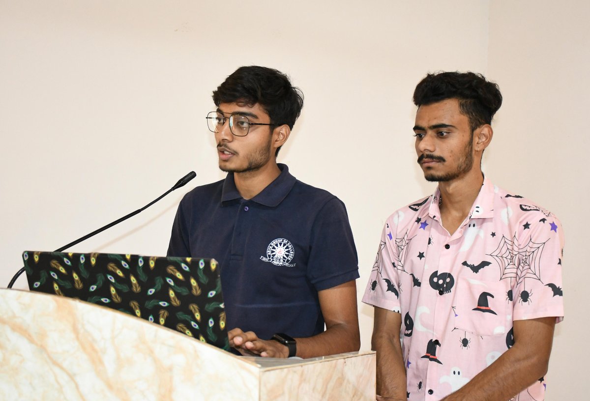 aryacollegemain's tweet photo. #SkillDevelopmentCell of #AryaCollegeOfEngineering conducted an #IdeaGernerationActivity on 07-11-2024 at #AryaMainCampus

@RCAT_Raj #SDC #Startup #Entrepreneurship #RCAT #DOITC #AryaGroupofColleges #Arya #AryaCollege #AryaCollegeJaipur #ACE #AICTE #RTU #NAAC #NBA #ISO https://t.co/fqKq2vzAv7