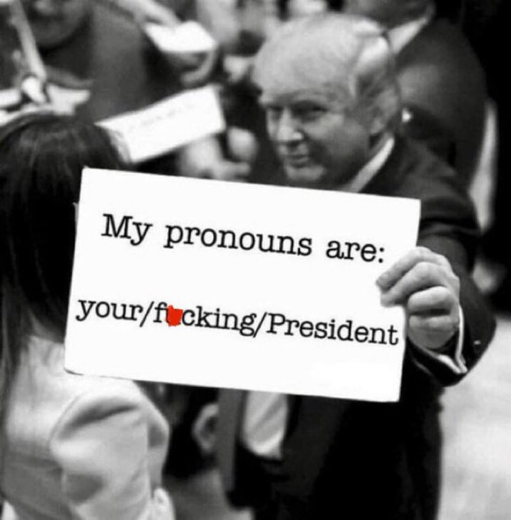 FlamingCis's tweet photo. @OneBadDude_ Omg
The week Trump did McDonald’s I thought
💭 
U can’t beat this week for memes

I was way wrong 
😝 😂 😆 https://t.co/R8VooNreCE