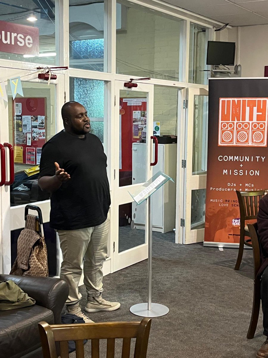 ThirdSpaceMin's tweet image. We had a wonderful time yesterday celebrating our birthday, sharing stories, meeting people, giving thanks &amp;amp; eating cake! Thanks to all who came 🎉🎂