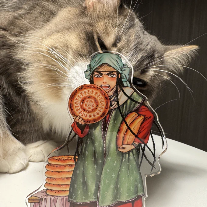 ねこに襲われるパリヤさんンガワイイ
