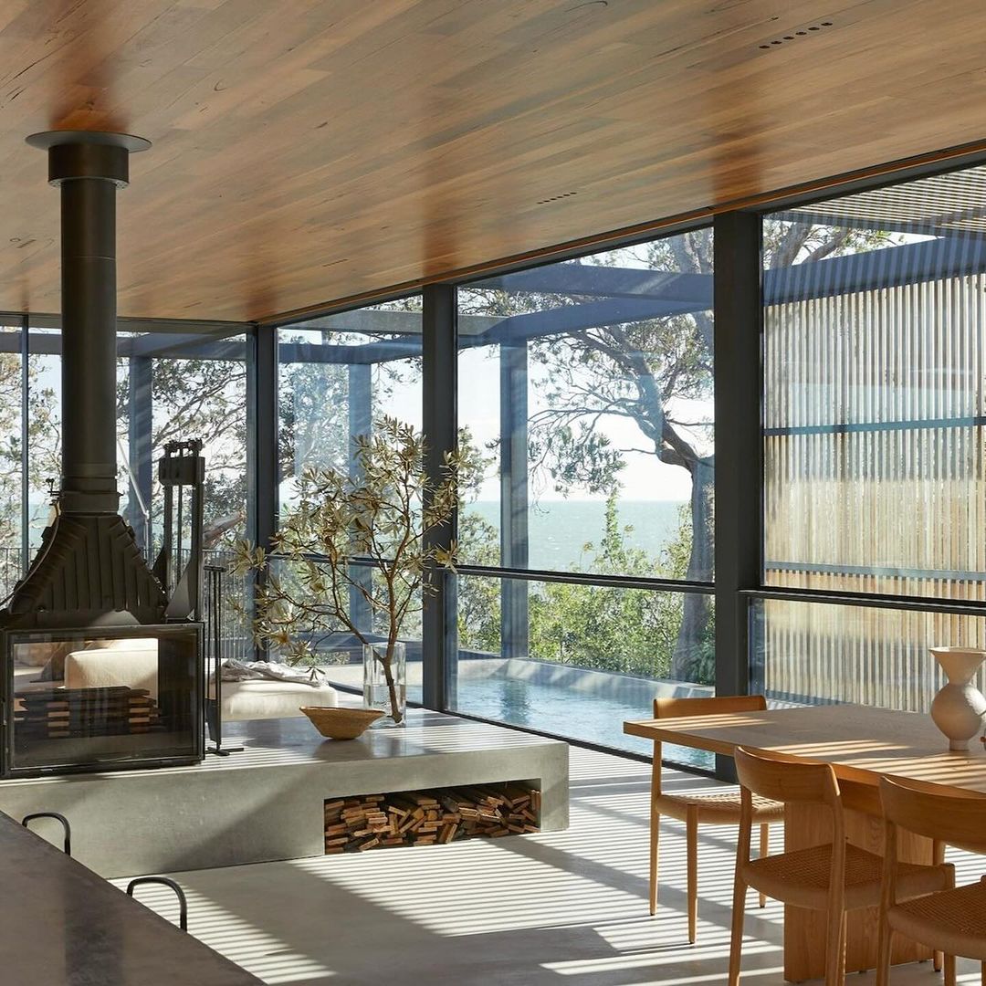 espacioyconfort's tweet photo. Esta casa diseño de @wellardarchitects, en Australia, está diseñada como una casa de vacaciones intergeneracional, centrándose en que el nivel superior de la casa sea cómodo cuando lo ocupen sólo una pareja de jubilados.
-
#casasdeverano #casadeplaya https://t.co/tK8b0lphty