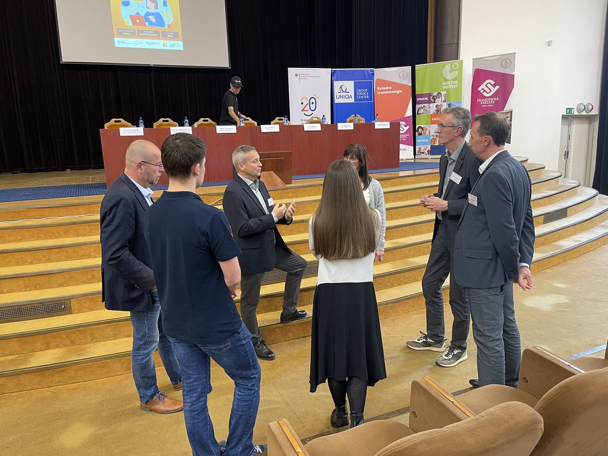 Deutsche Botschaft Pressburg tweet media