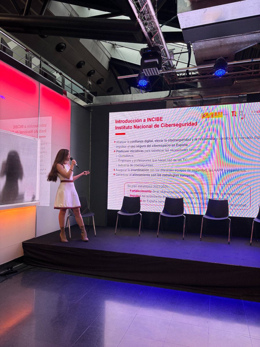 🚀 Emprendimiento en Ciberseguridad 🚀

Hoy nos acompaña Carmen Lucía Torre, fundadora de Ciber&amp;Go, para hablarnos sobre las oportunidades y desafíos de emprender en ciberseguridad. ¡Una charla imperdible para futuros emprendedores!

#Emprendimiento #MundoHackerAcademy