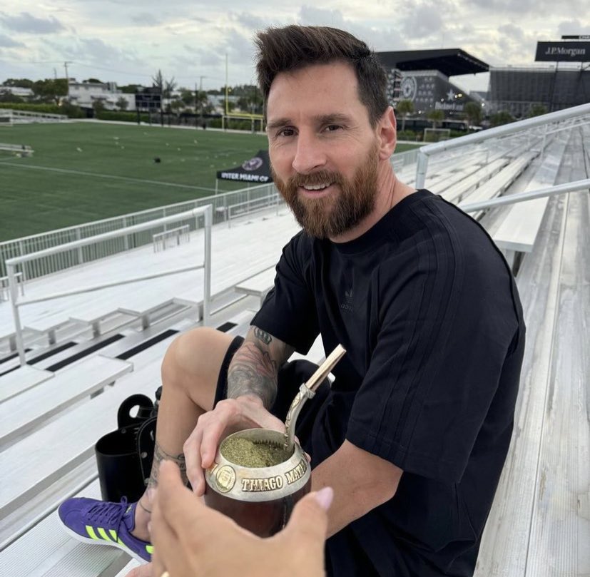 Leo Messi tweet media
