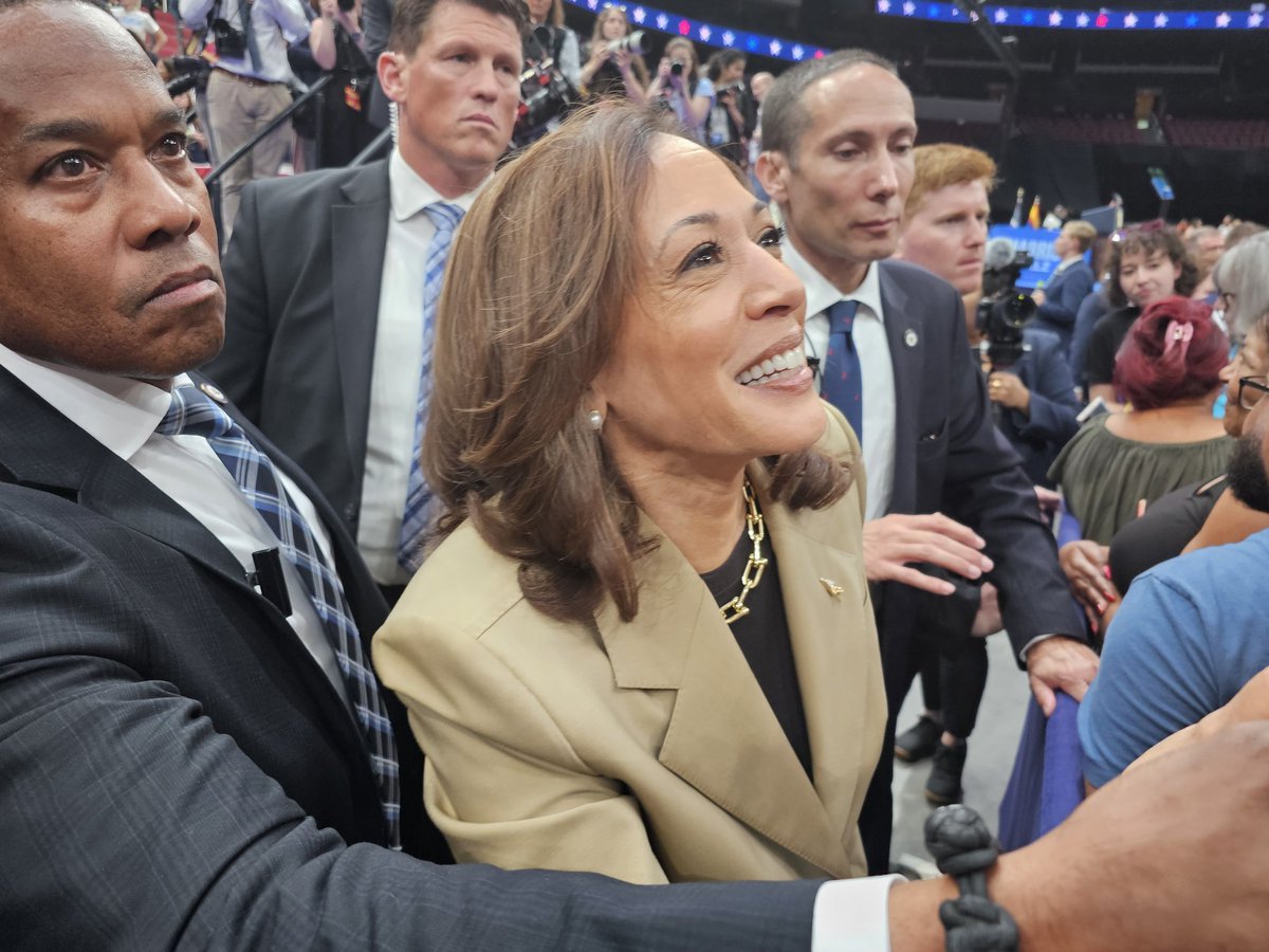 You are not alone! It is 🤡💩. Build your boat. tweet media