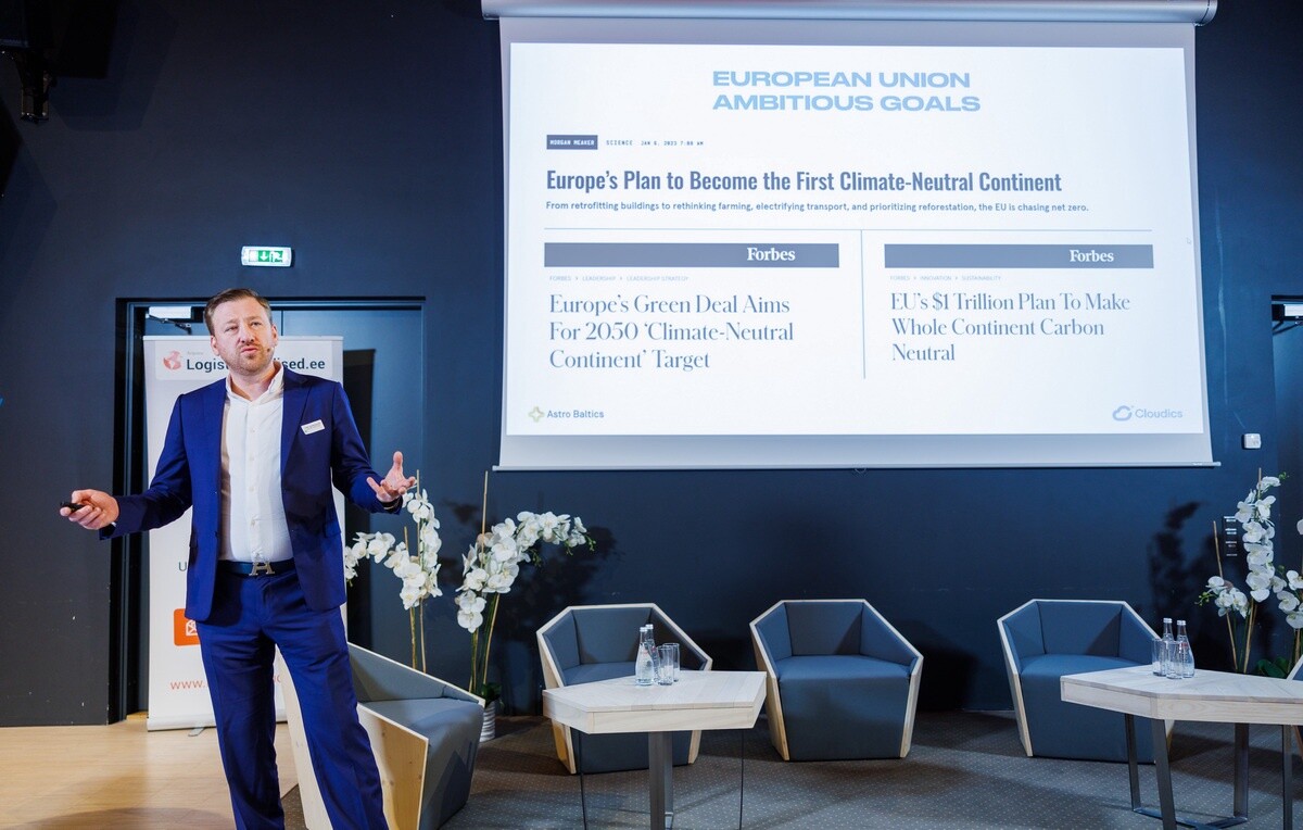 AstroBaltics's tweet photo. Astro Baltics &amp; Cloudics team attended Transpordikütuste Aastakonverents 2024, organised by Äripäev.

Gary Szendzielarz also enlightened the auditorium on "How Technology Can Reduce The Stress Of Meeting EU 2030 Deadlines."

Thank you for having us!

#astrobaltics #cloudics https://t.co/HrGgEwAGPm