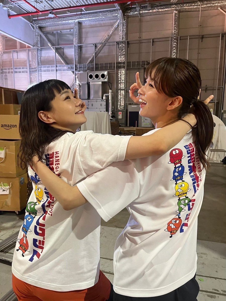 anokuzu_tbs's tweet photo. 🥊𝐑𝐨𝐮𝐧𝐝𝟔 𝟏𝟏/𝟏𝟐 ﾖﾙ𝟏𝟎時🤍
 #あのクズを殴ってやりたいんだ

ほこ美×ゆいの仲良しオフショット♡♡♡
距離がどんどん縮まっていく2人に今後も注目👀🌟

5話見逃し無料配信はTVerで↓🫶
https://t.co/ebFU4mYCTJ…

#あのクズ #奈緒 #岡崎紗絵 https://t.co/S6o9aVR1dU
