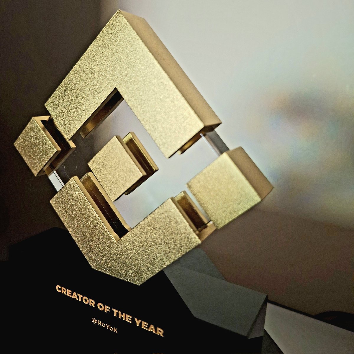 RoYoK 🔶 tweet media