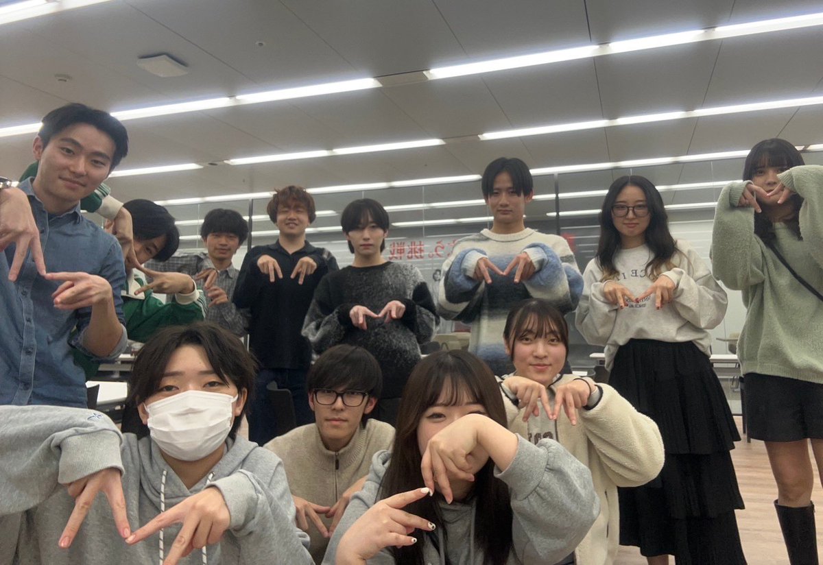 memory1223's tweet photo. 11月6日
#今日のミーツ 

今週はラスイベのコンテンツごとで話し合い、イベント当日に必要となる物資をどのように調達するかなどを詳しく話しました！

また各部では各々の仕事の進行状況を具体的に確認し合いました😊

追伸
只今新入部員を大募集しております。ぜひ興味ある方はお気軽にdmください😄 https://t.co/nsFXt0swXo