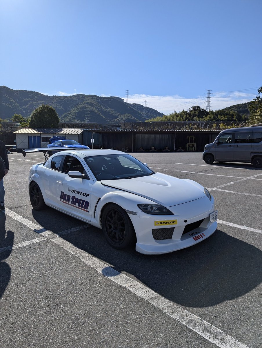 Blue_Aoki's tweet photo. 本日はREVSPEEDの取材でした😁
どれも新しいパッケージが搭載されてて興味深かった🧐
御世辞抜きで💯👍
詳細は誌面で🤗
#REVSPEED
#ENDRESS #panspeed #JOYFast https://t.co/tqkuOVdkWa