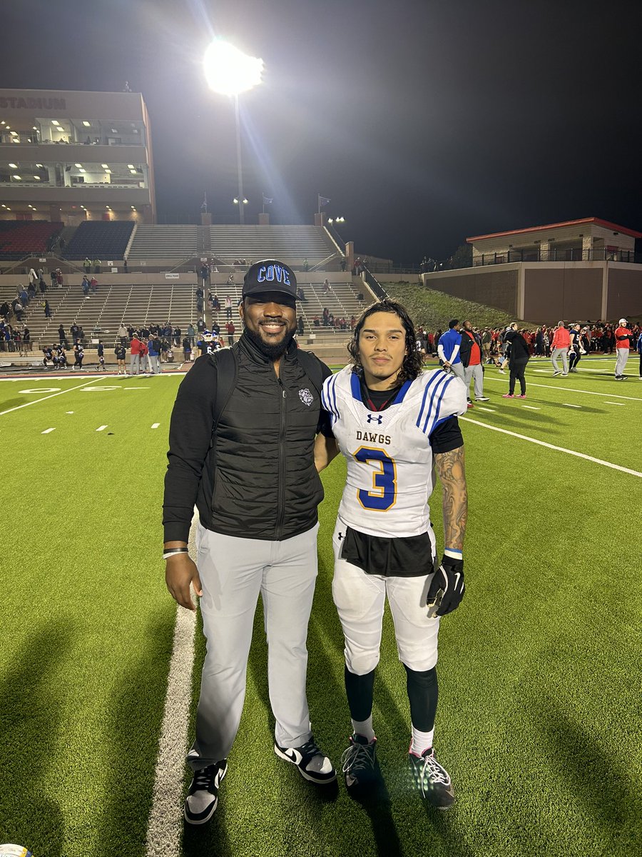 Myles Alexander tweet media