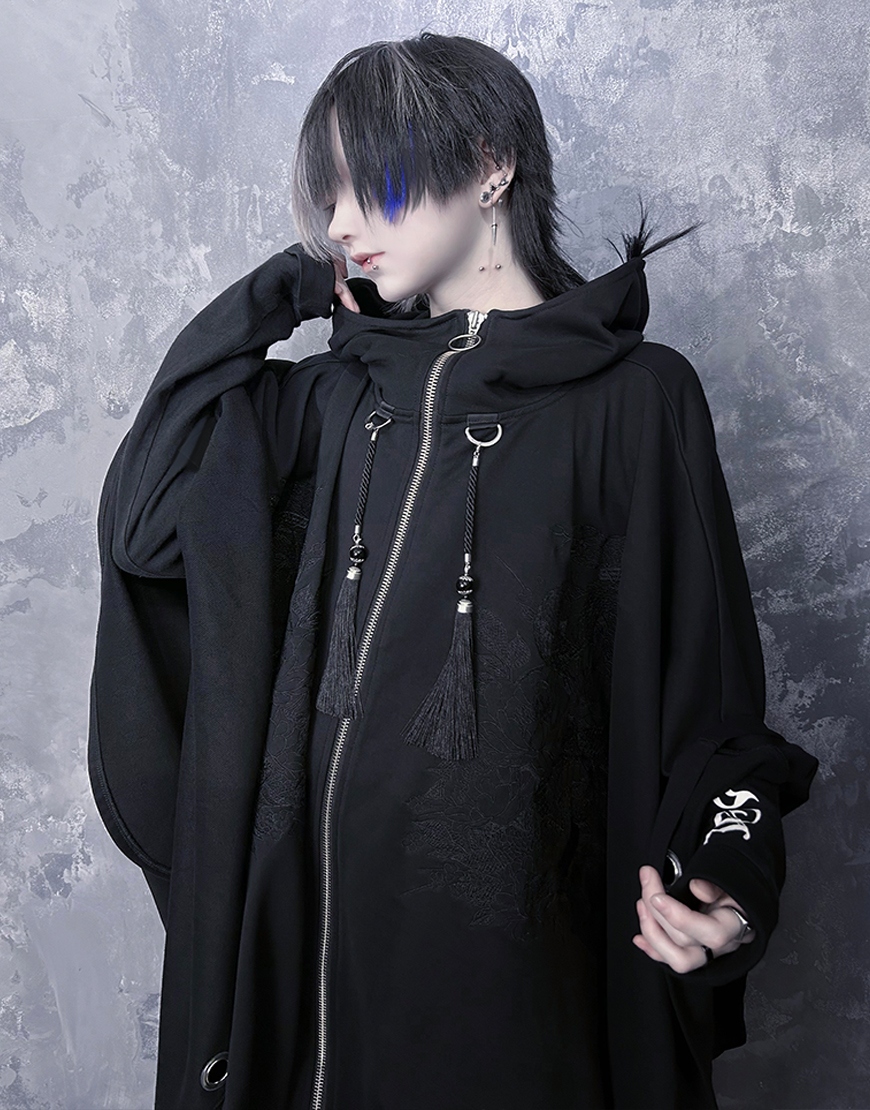 ililil ハイネック刺繍ポンチョパーカー ユニセックス モード 24AW ilililハイネック刺繍ポンチョパーカー ファッション ジャケット