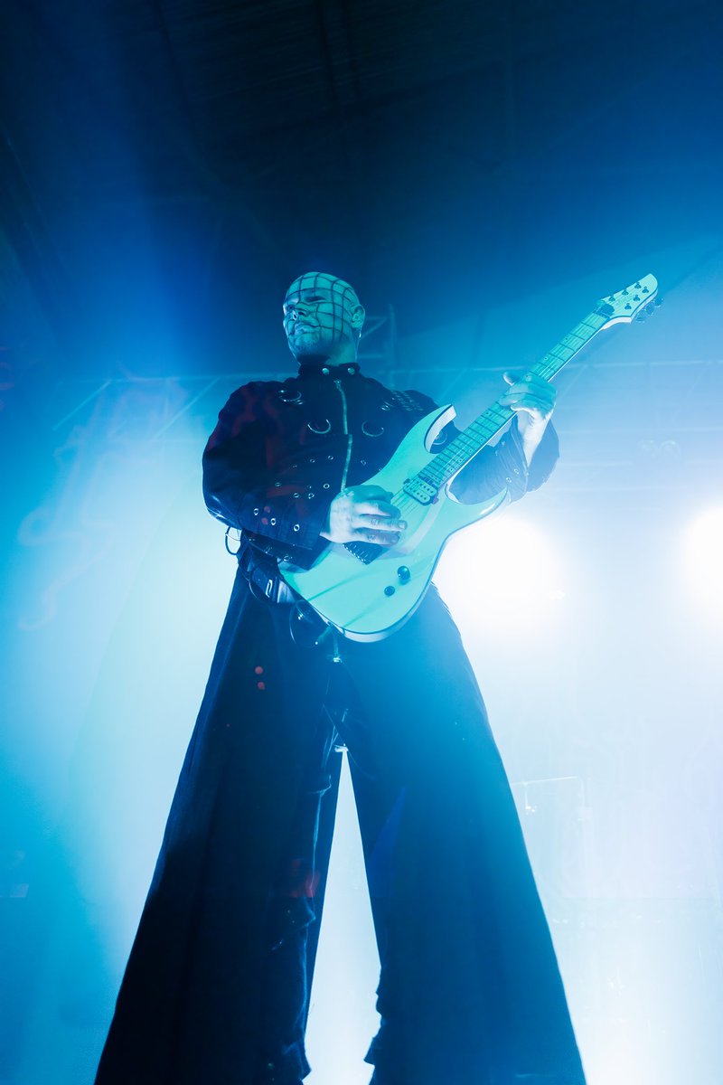 Beyond Punk Photography tweet media