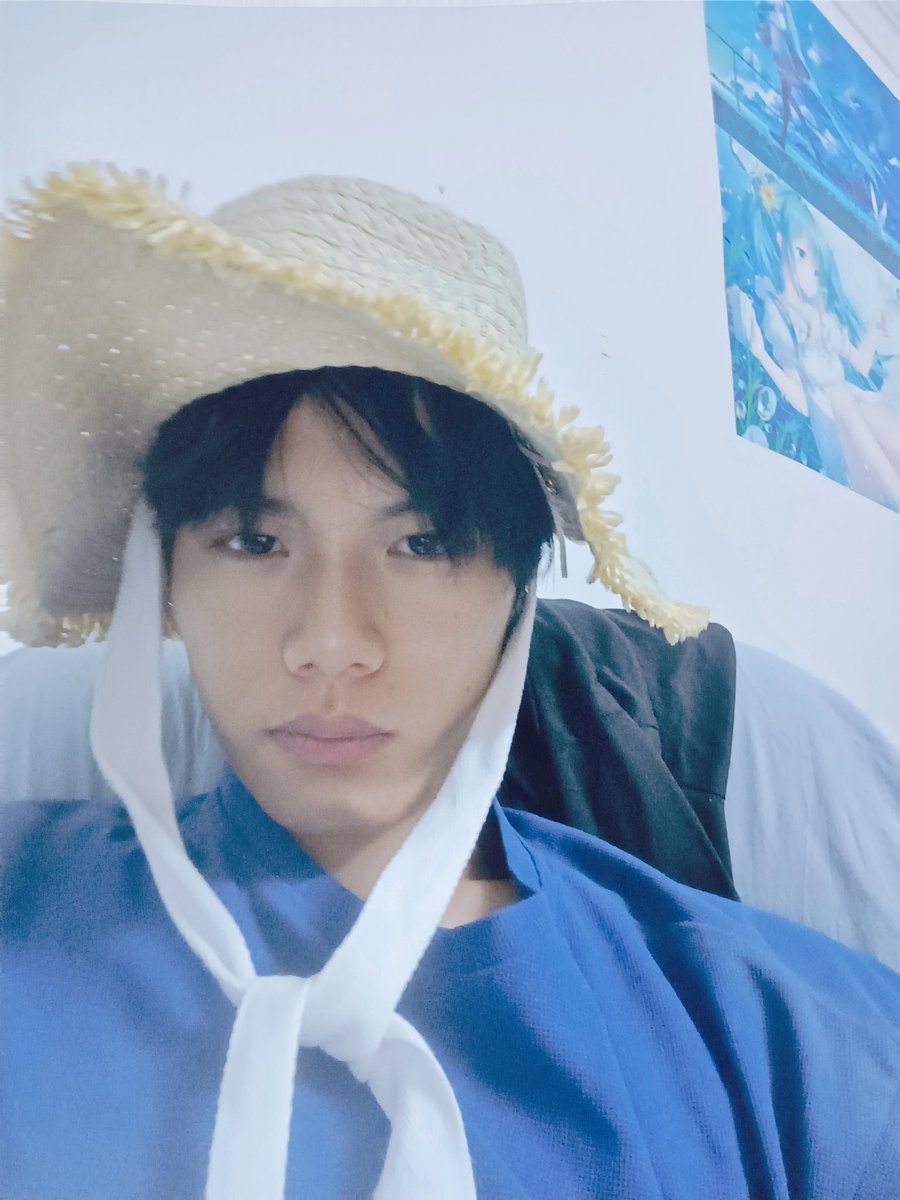CH00H04's tweet photo. 家人们，回家种田啦 https://t.co/TBSMmCuUmS