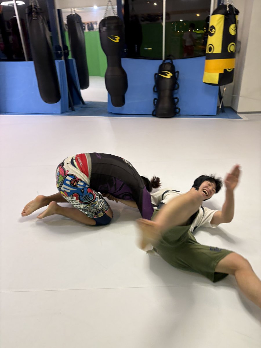 KKickboxingA's tweet photo. November 7 Grappling Class
Ryutaro Sato taught a seminar on transitioning from a double leg to a single leg takedown.
#Backflip #Gymnastics
#HigashiKanagawa #Kickboxing #NishiKanagawa #higashihakuraku #Hakuraku
#InstructorWanted #MuayThai #Oguchi #Tomiyacho #Shinkoyasu https://t.co/oH4em85bOt