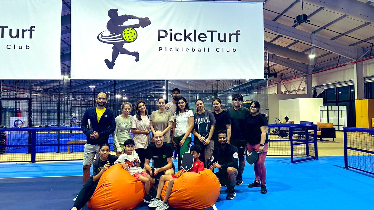 Working week, with a weekend Brunch, Pickle ball &amp; Birthdays - that’s how we roll in Dubai. 

<a href="/MirzaSania/">Sania Mirza</a>